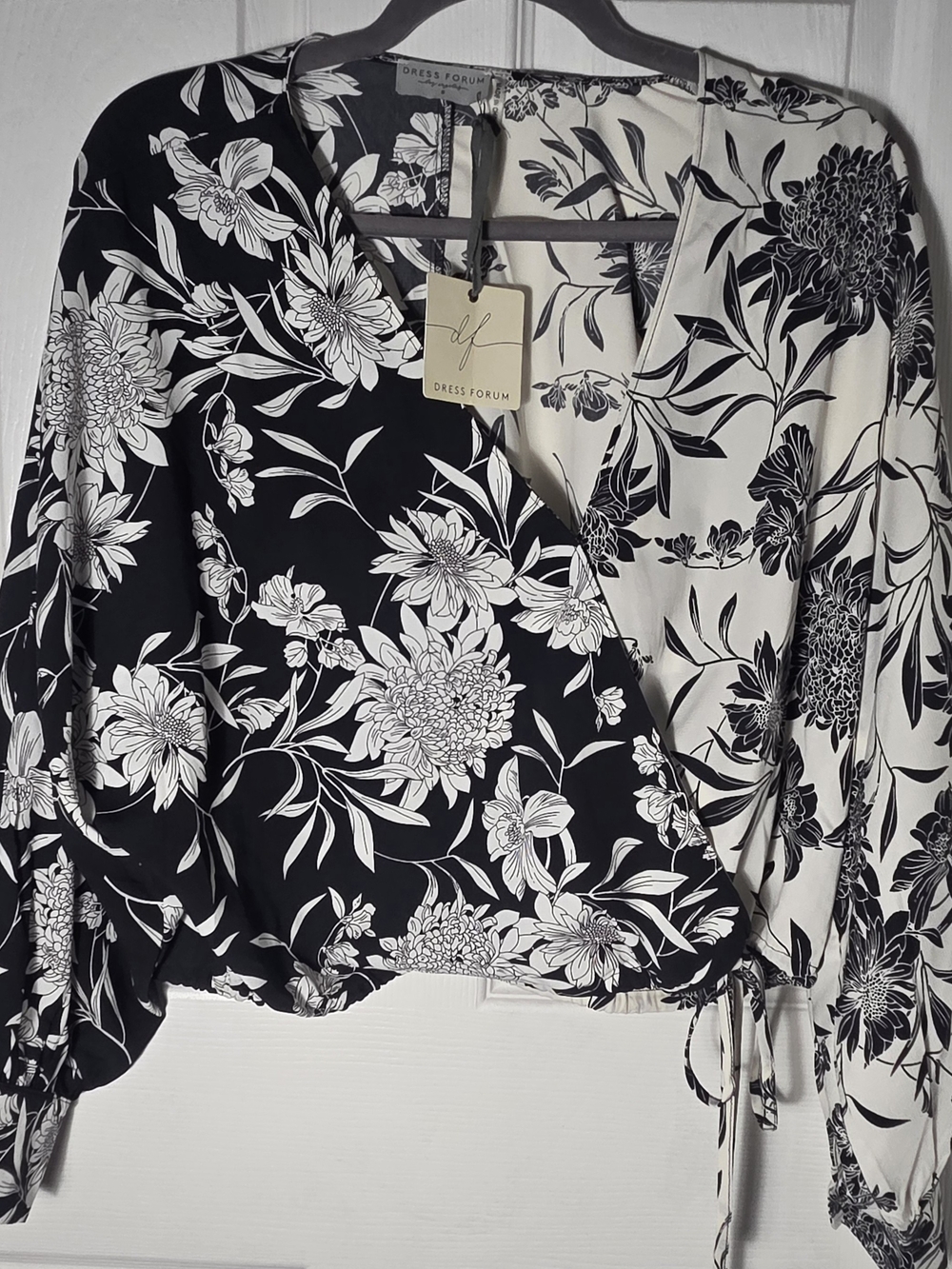 NWT Dress Forum Floral Colorblock Wrap Blouse Black Ivory S